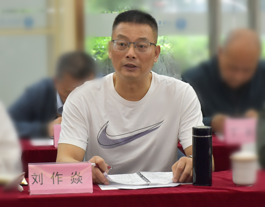 劉總.jpg 劉總.jpg